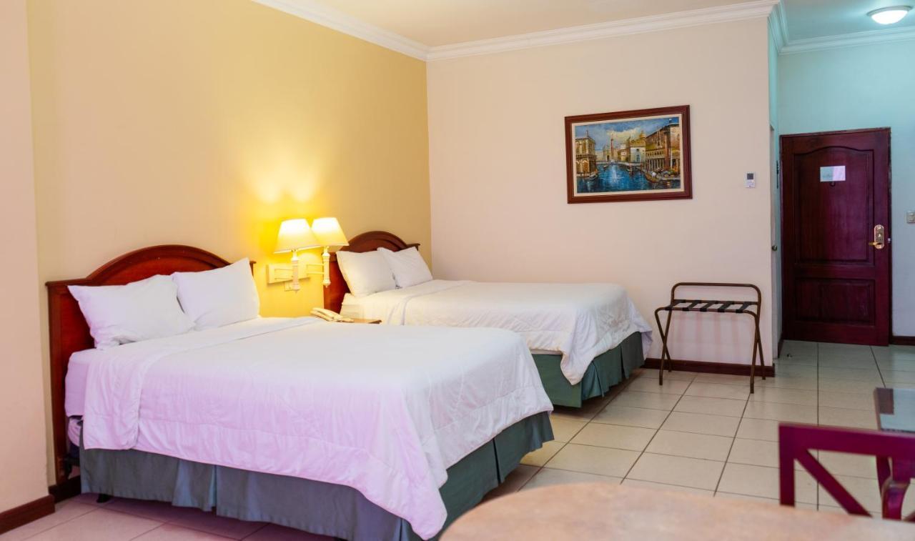 Mirador Plaza 4* San Salvador
