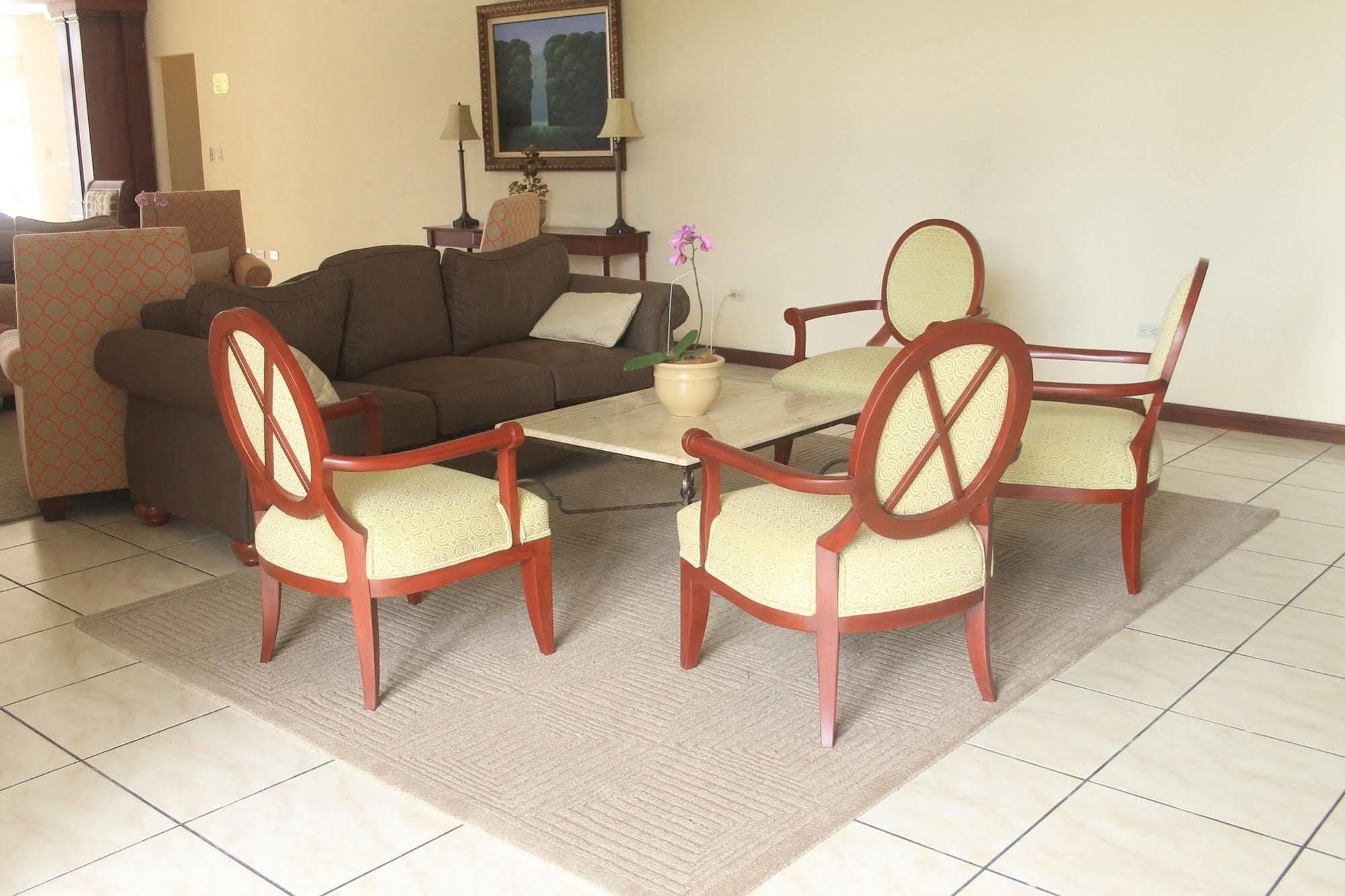 Mirador Plaza Hotel 4*