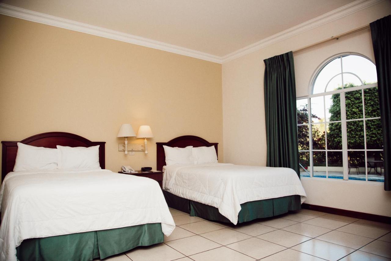 Hotel Mirador Plaza 4*